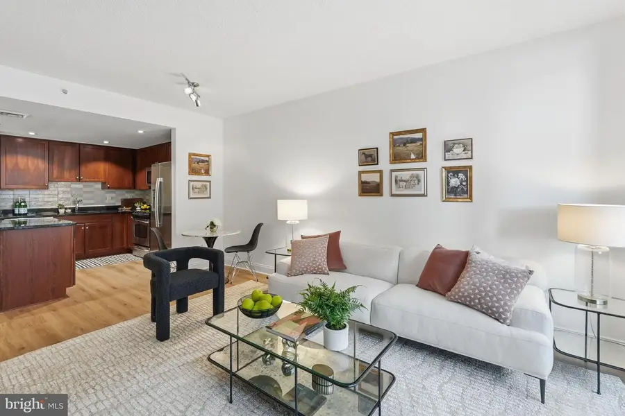 1020 N Highland St #705, Arlington, VA 22201 - #2