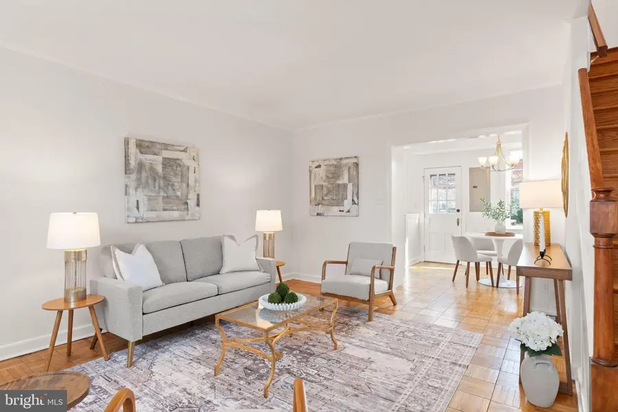 1510 S Edgewood St #541, Arlington, VA 22204 - #2