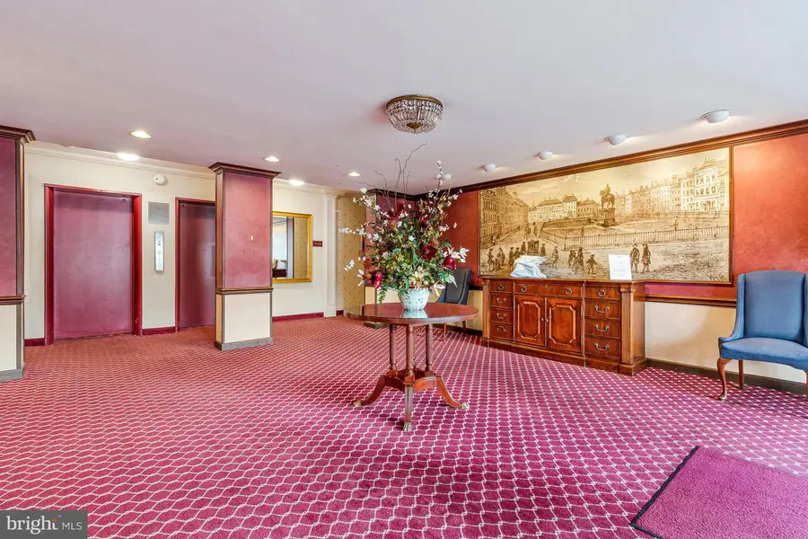 1300 S Arlington Ridge Rd #718, Arlington, VA 22202 - #3