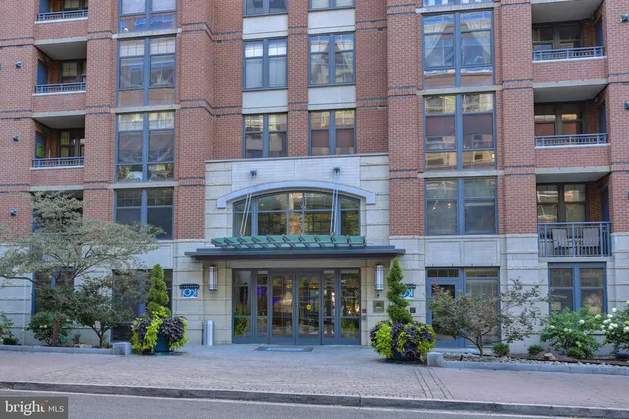 1021 N Garfield St #132, Arlington, VA 22201 - #2