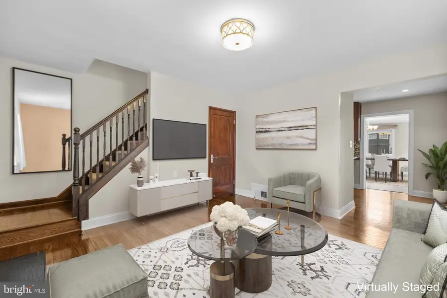 311 S Wayne St S, Arlington, VA 22204 - #3