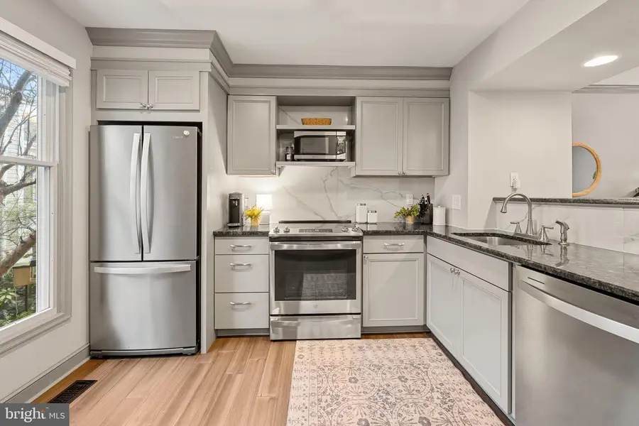 5065 9th St S, Arlington, VA 22204 - #3