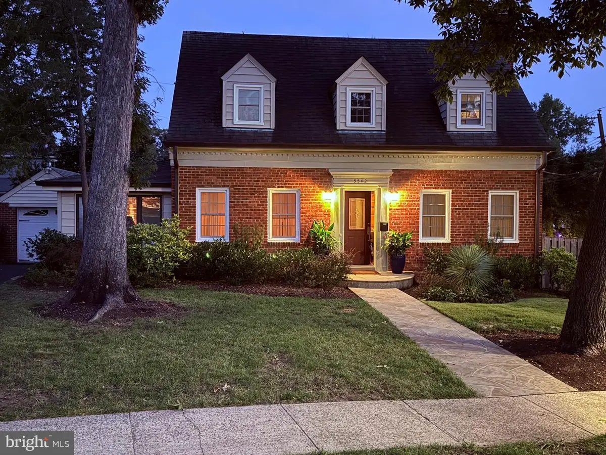5542 18th Rd N, Arlington, VA 22205 - #1