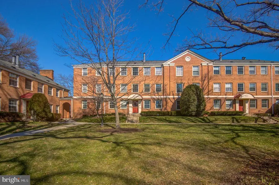 2509 Arlington Blvd #301, Arlington, VA 22201 - #3