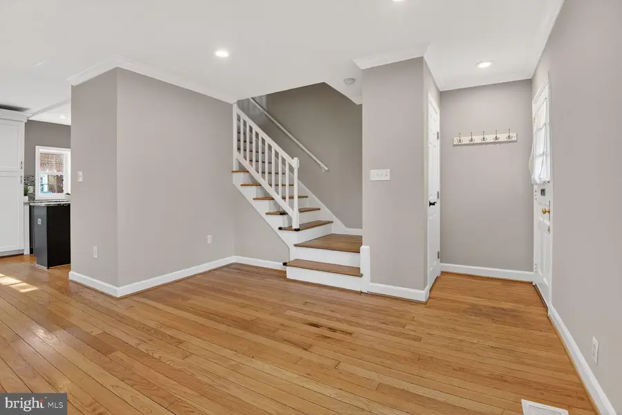 2813 S Columbus St, Arlington, VA 22206 - #2