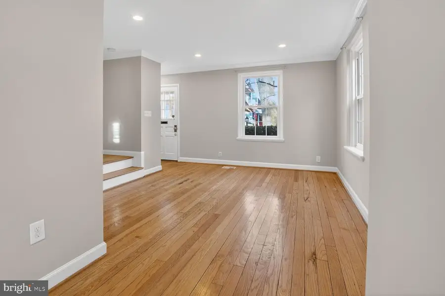 2813 S Columbus St, Arlington, VA 22206 - #3