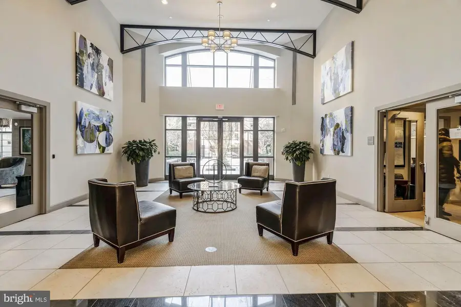 1021 N Garfield St #404, Arlington, VA 22201 - #3