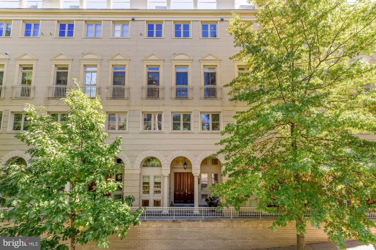 1417 N Nash St, Arlington, VA 22209 - #1