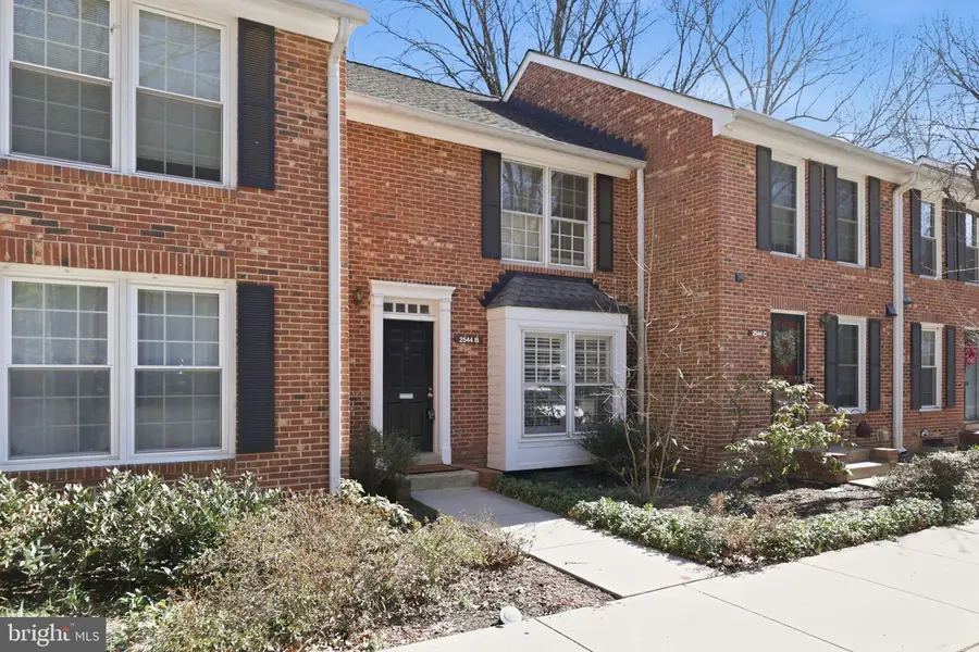 2544 S Walter Reed Dr #b, Arlington, VA 22206 - #2