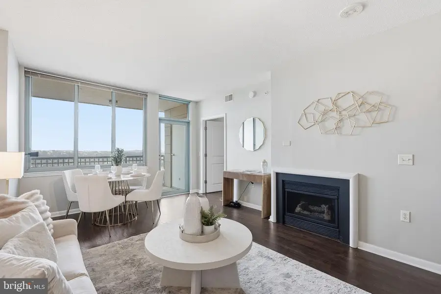 851 N Glebe Rd #1914, Arlington, VA 22203 - #2