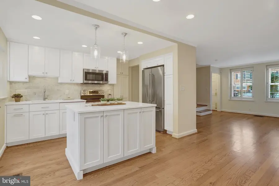 3517 S Utah St, Arlington, VA 22206 - #3