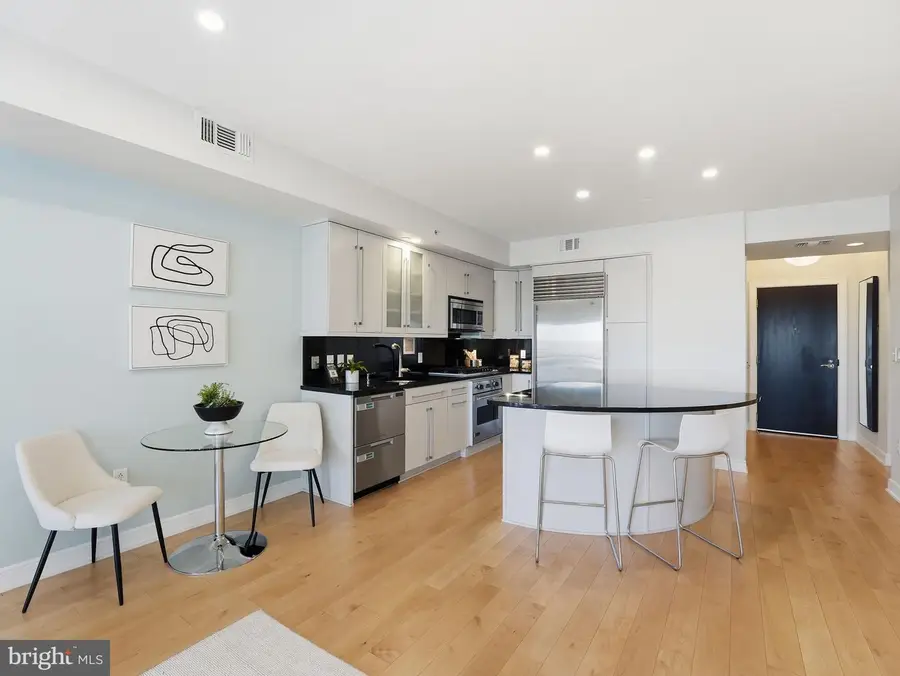 1111 19th St N #2110, Arlington, VA 22209 - #2