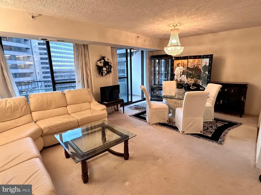 1300 Crystal Dr #901s, Arlington, VA 22202 - #3