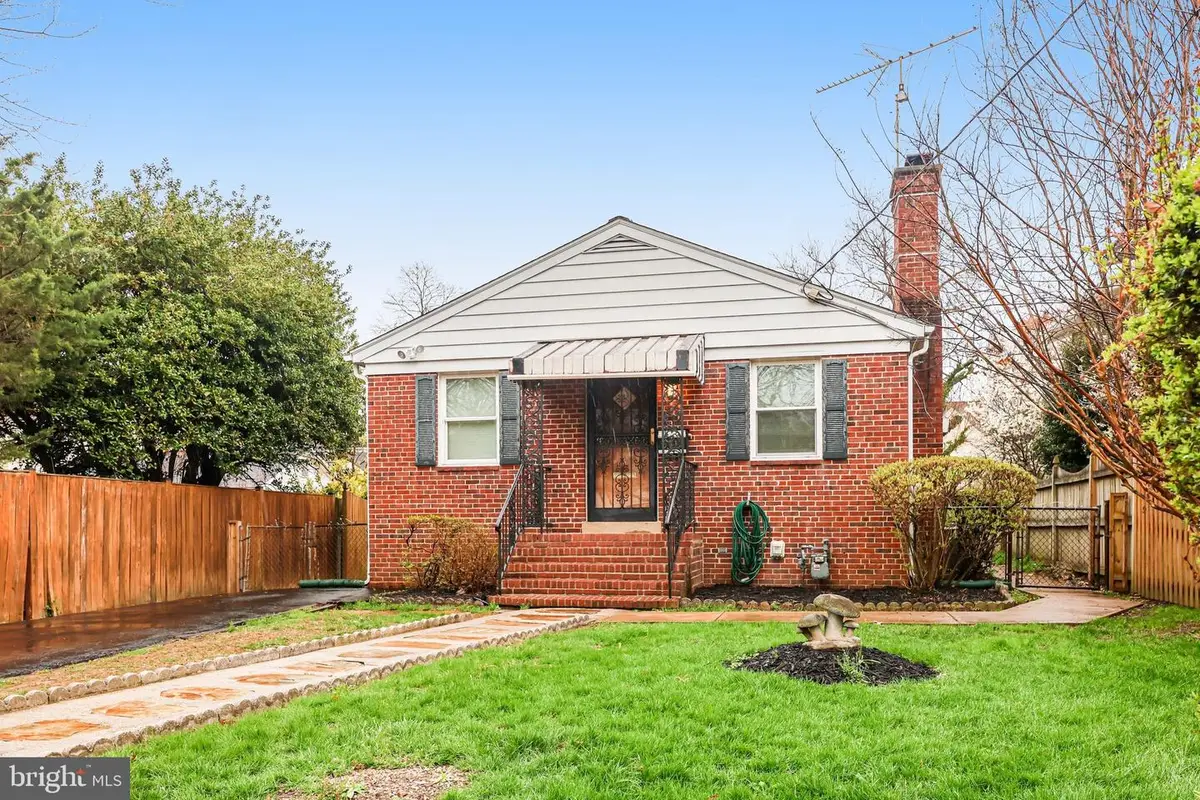 5618 7th St N, Arlington, VA 22205 - #1