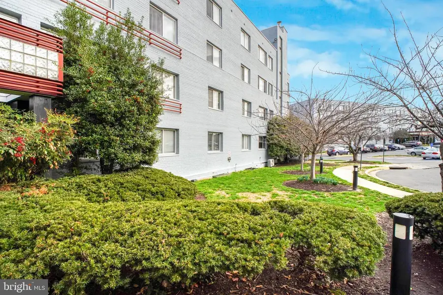 3701 5th St S #106, Arlington, VA 22204 - #3