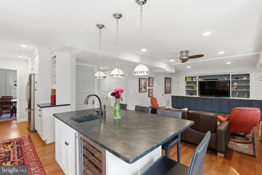 6020 20th St N, Arlington, VA 22205 - #3