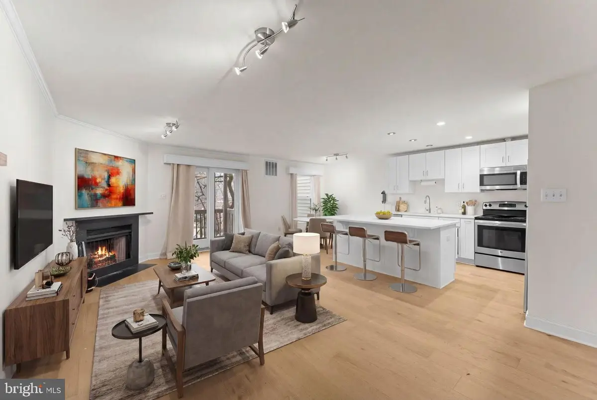 2105 N Rolfe St #a, Arlington, VA 22209 - #1