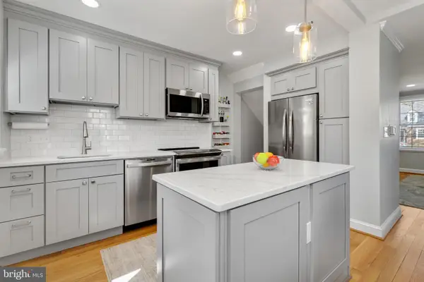 4318 35th St S, ARLINGTON, VA 22206