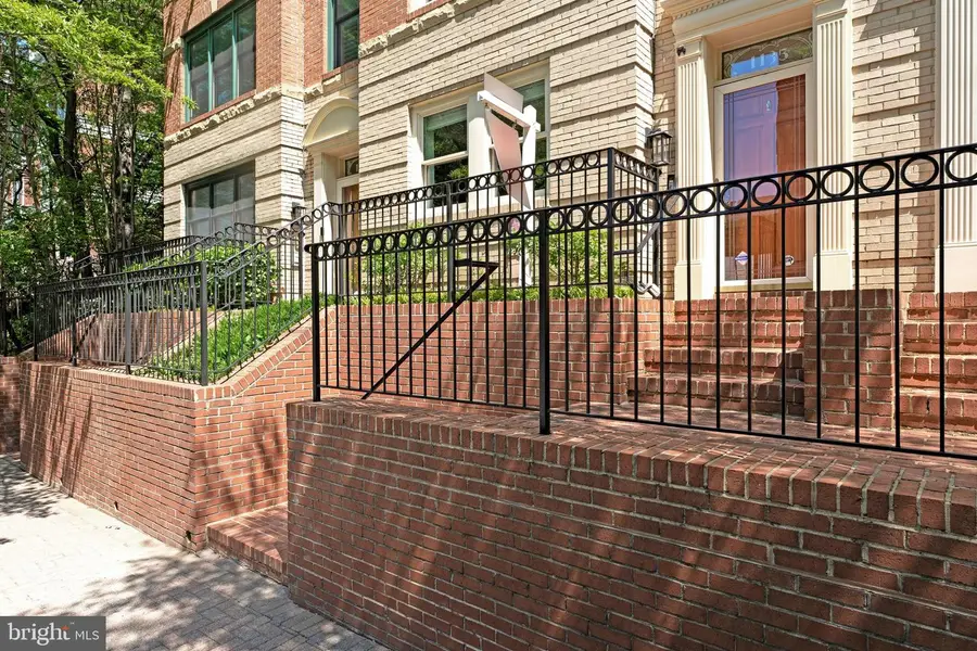 1135 Kirkwood Rd, Arlington, VA 22201 - #2