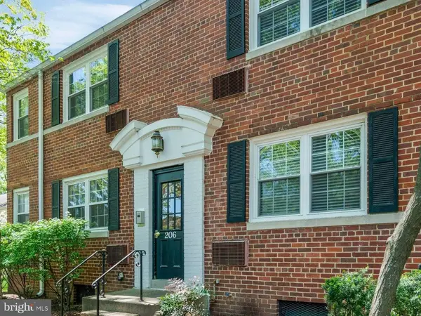 206 N Trenton St #206-2, ARLINGTON, VA 22203