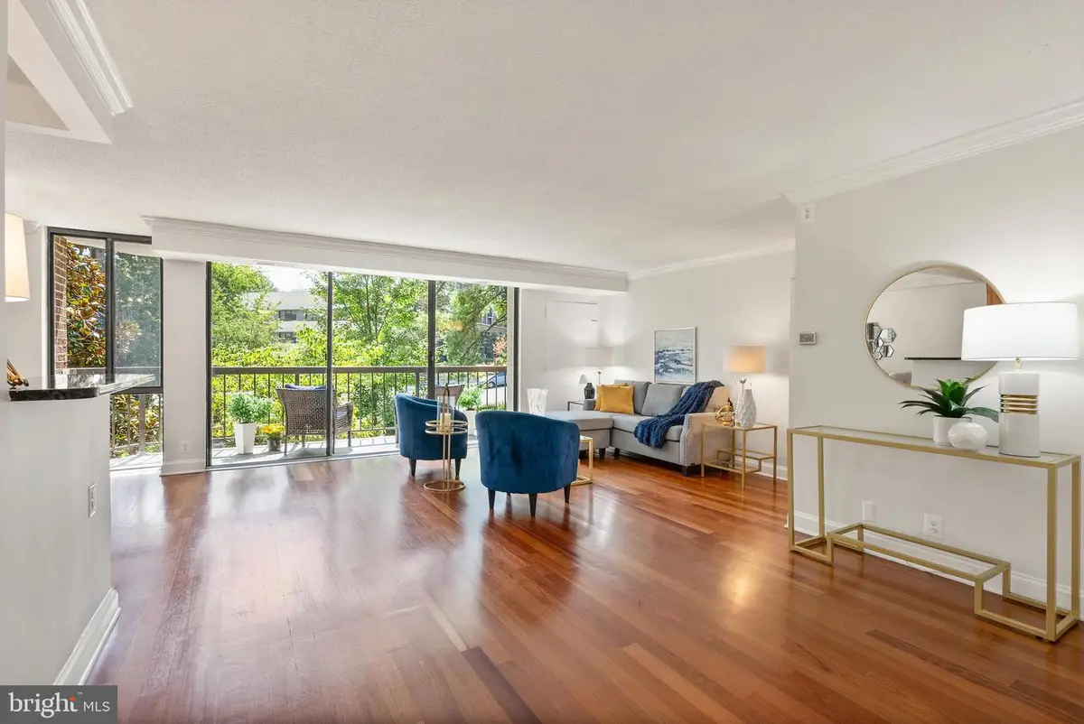1401 N Rhodes St #102, Arlington, VA 22209 - #1