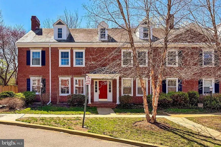 3279 S Stafford St #b1, Arlington, VA 22206 - #2