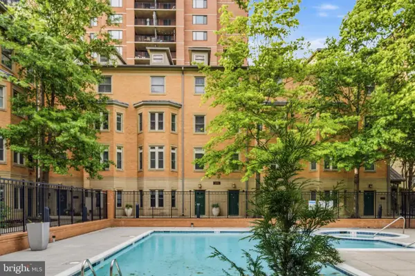 2203 12th Ct N #34, ARLINGTON, VA 22201