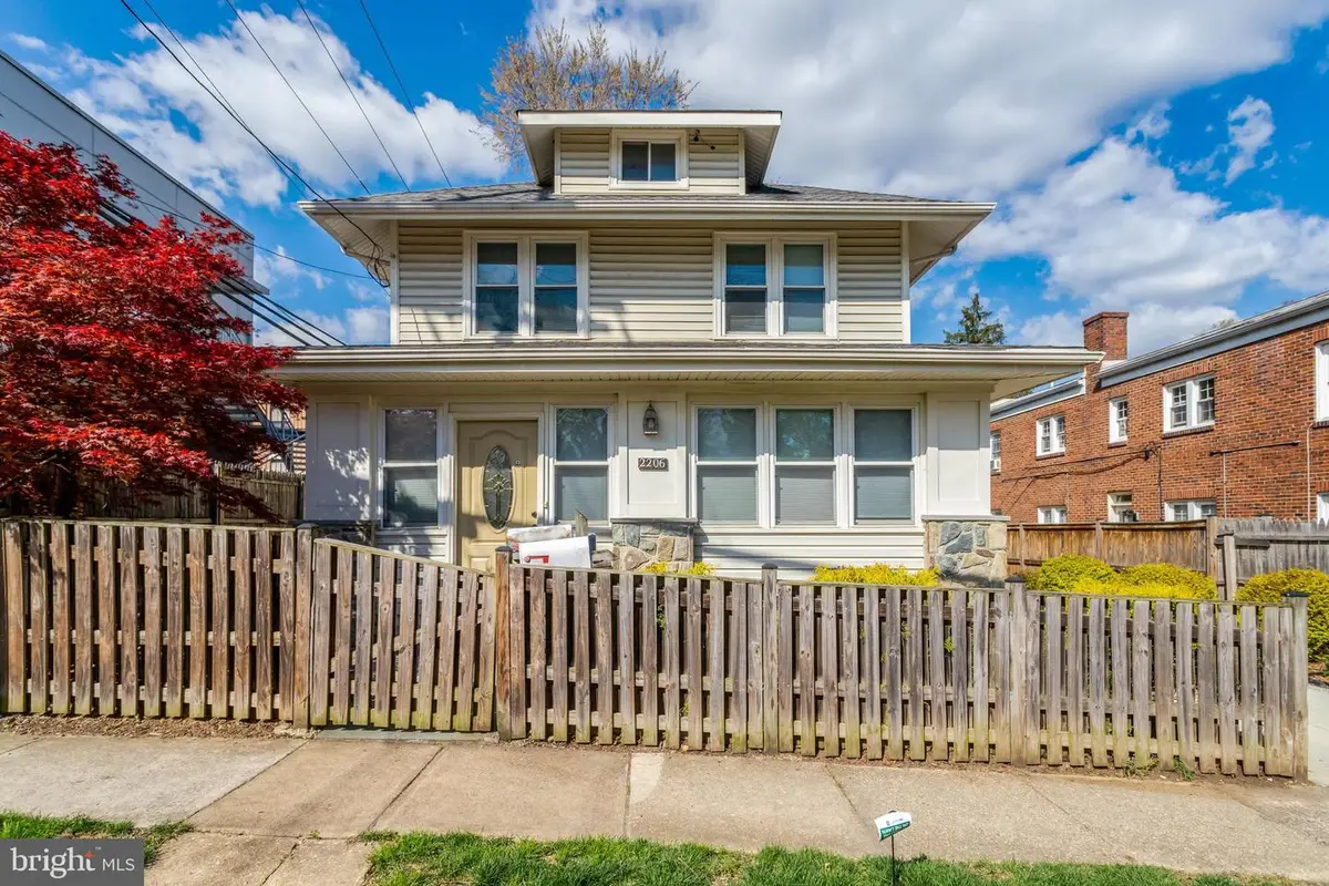 2206 S Grant St S, Arlington, VA 22202 - #1