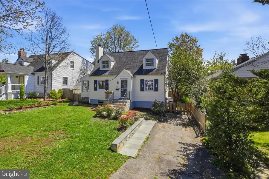 5104 26th St N, Arlington, VA 22207 - #2