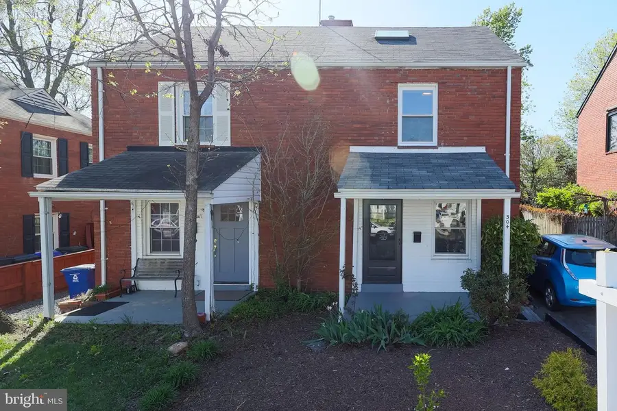 304 S Veitch St, Arlington, VA 22204 - #2