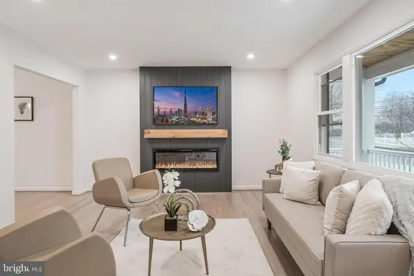 5735 4th St S, ARLINGTON, VA 22204