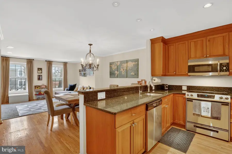 1003-b N Daniel St, Arlington, VA 22201 - #2