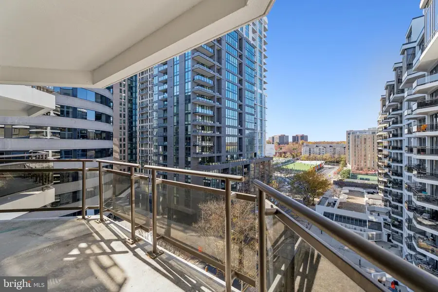 1530 Key Blvd #929, Arlington, VA 22209 - #2