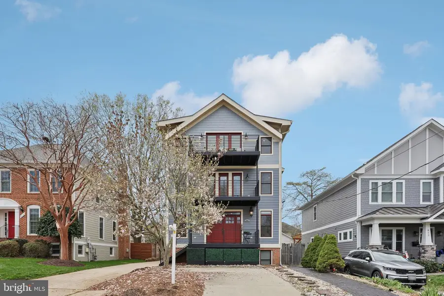 816 Veitch St, Arlington, VA 22204 - #3