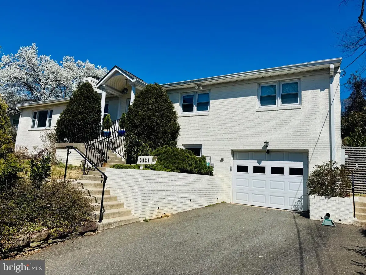 3829 Dittmar Rd, Arlington, VA 22207 - #1