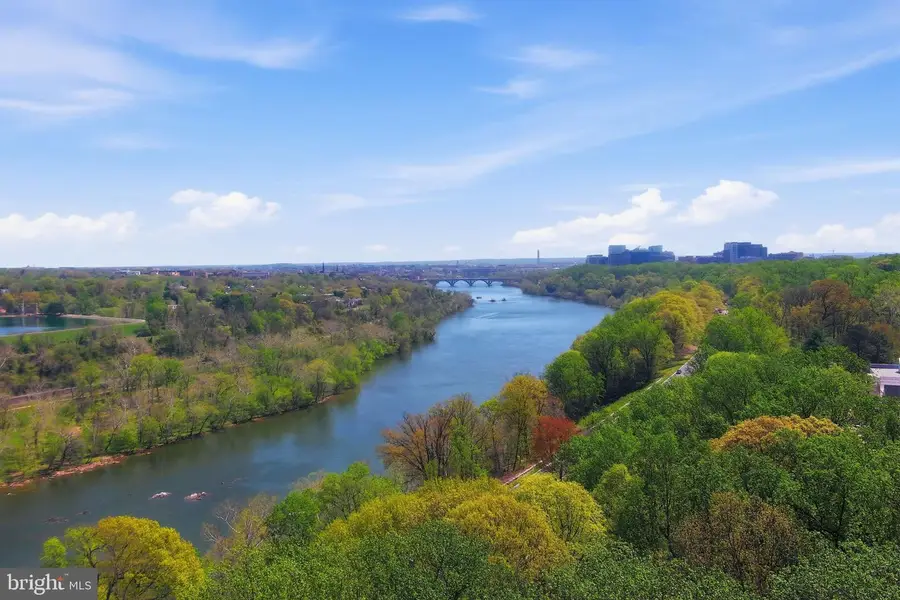 2723 N Oakland St, Arlington, VA 22207 - #3