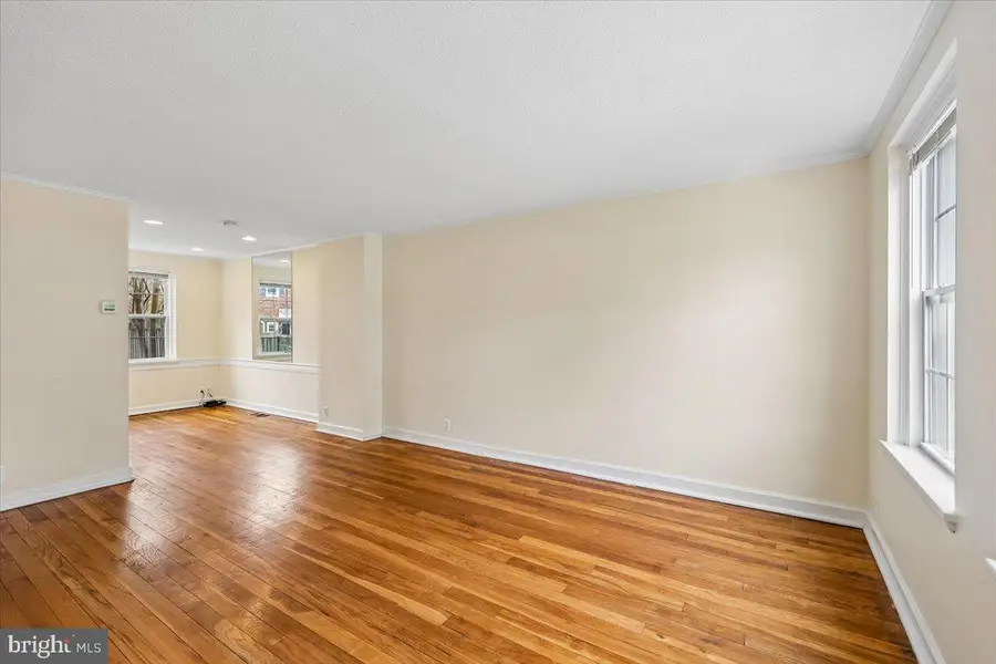 4506 34th St S, Arlington, VA 22206 - #3