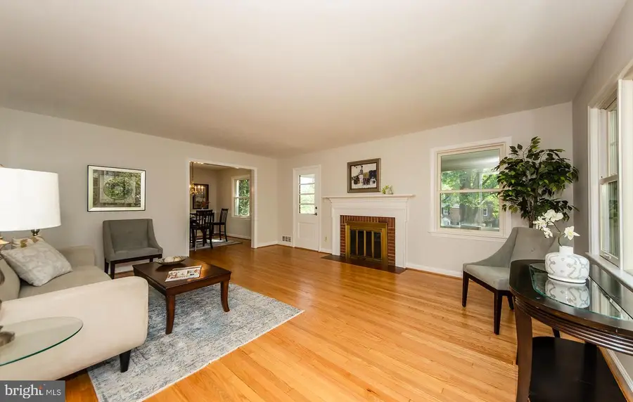 944 N Potomac St, Arlington, VA 22205 - #2