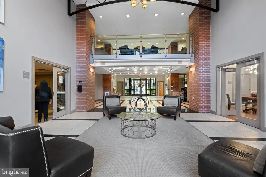 1021 N Garfield St #715, Arlington, VA 22201 - #2