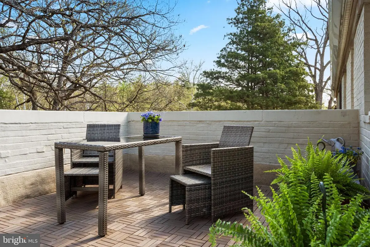 708 S Arlington Mill Dr #14304, Arlington, VA 22204 - #1