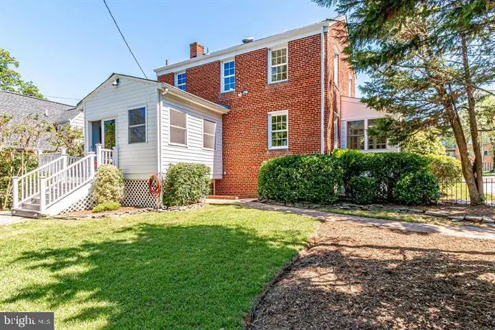 4444 20th Rd N, Arlington, VA 22207 - #2