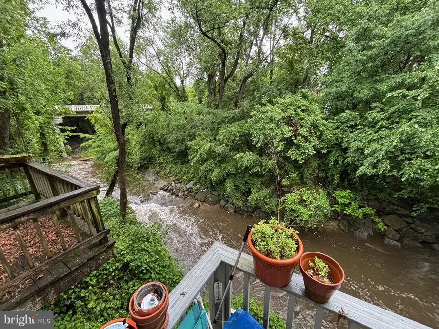 4854 10th St S, Arlington, VA 22204 - #3