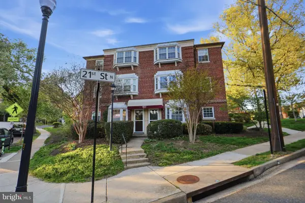 1821 21st St N #1, ARLINGTON, VA 22209