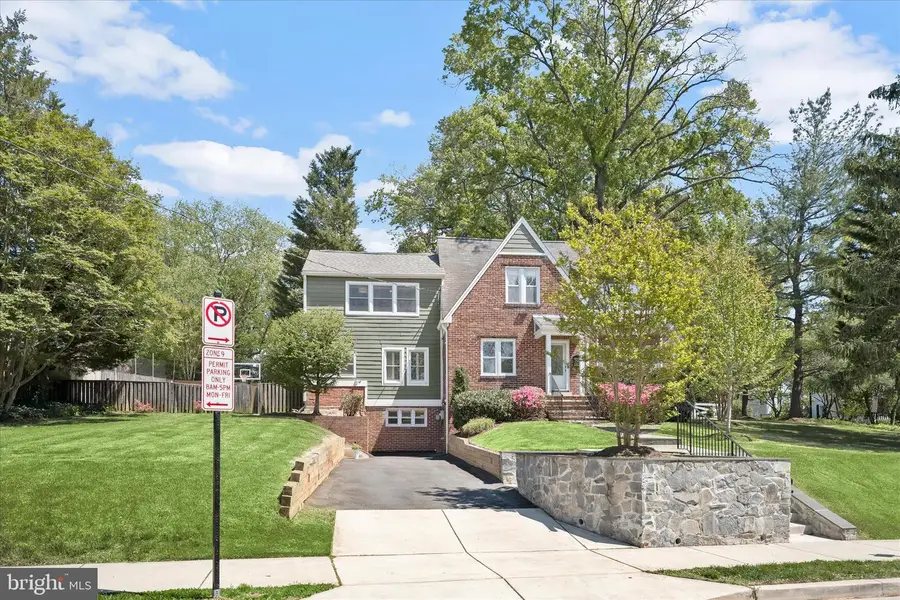 1903 N Quintana St N, Arlington, VA 22205 - #2