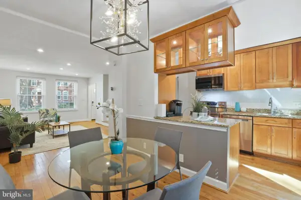 3363 S Stafford St, ARLINGTON, VA 22206