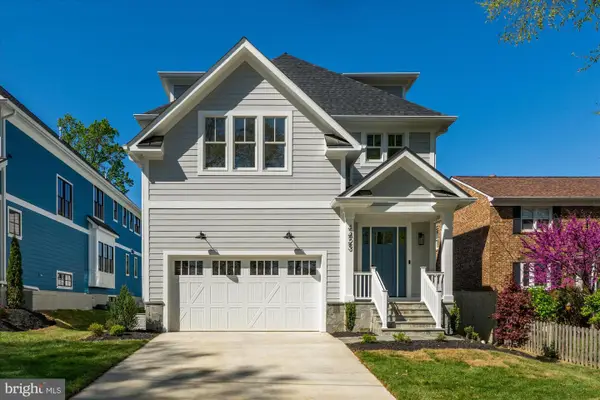 4423 15th St N, ARLINGTON, VA 22207