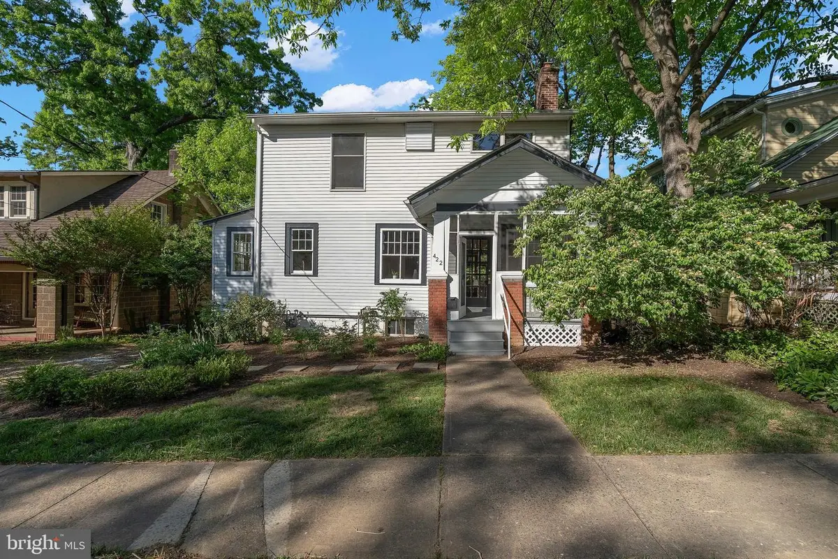 422 N Edgewood St, Arlington, VA 22201 - #1