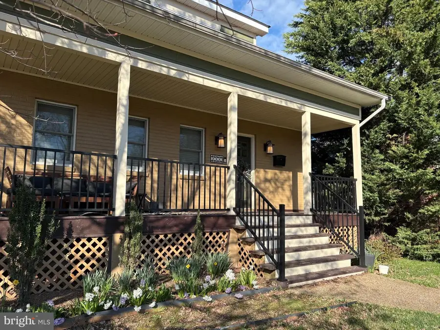 2000 N George Mason Dr, Arlington, VA 22205 - #2