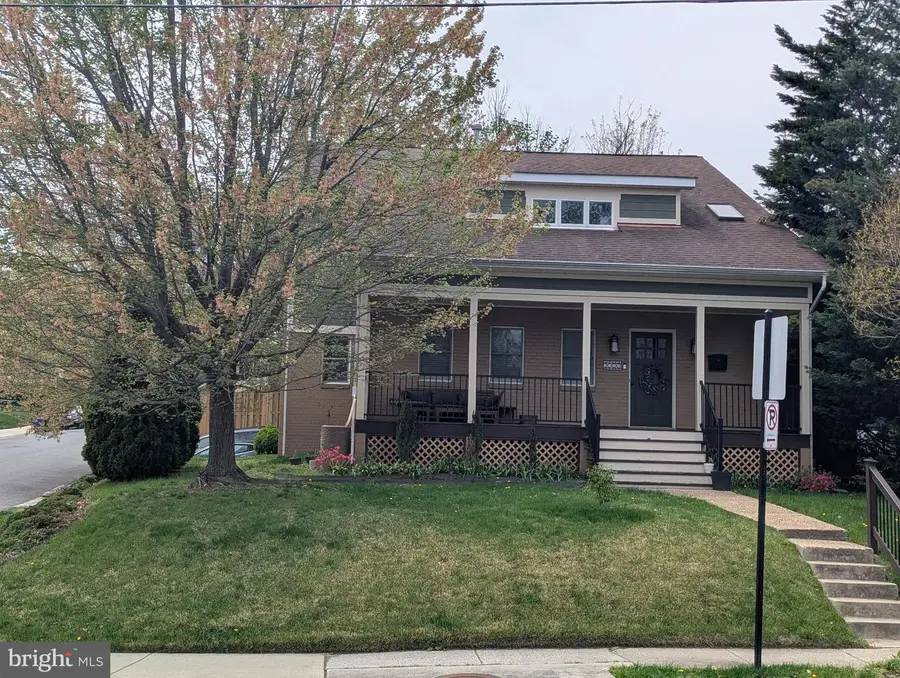 2000 N George Mason Dr, Arlington, VA 22205 - #3