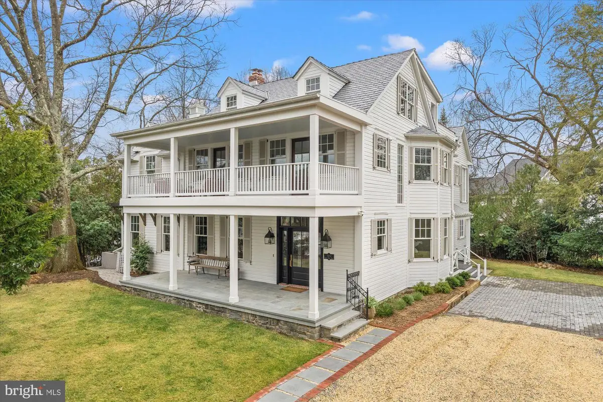 3612 N Glebe Rd, Arlington, VA 22207 - #1